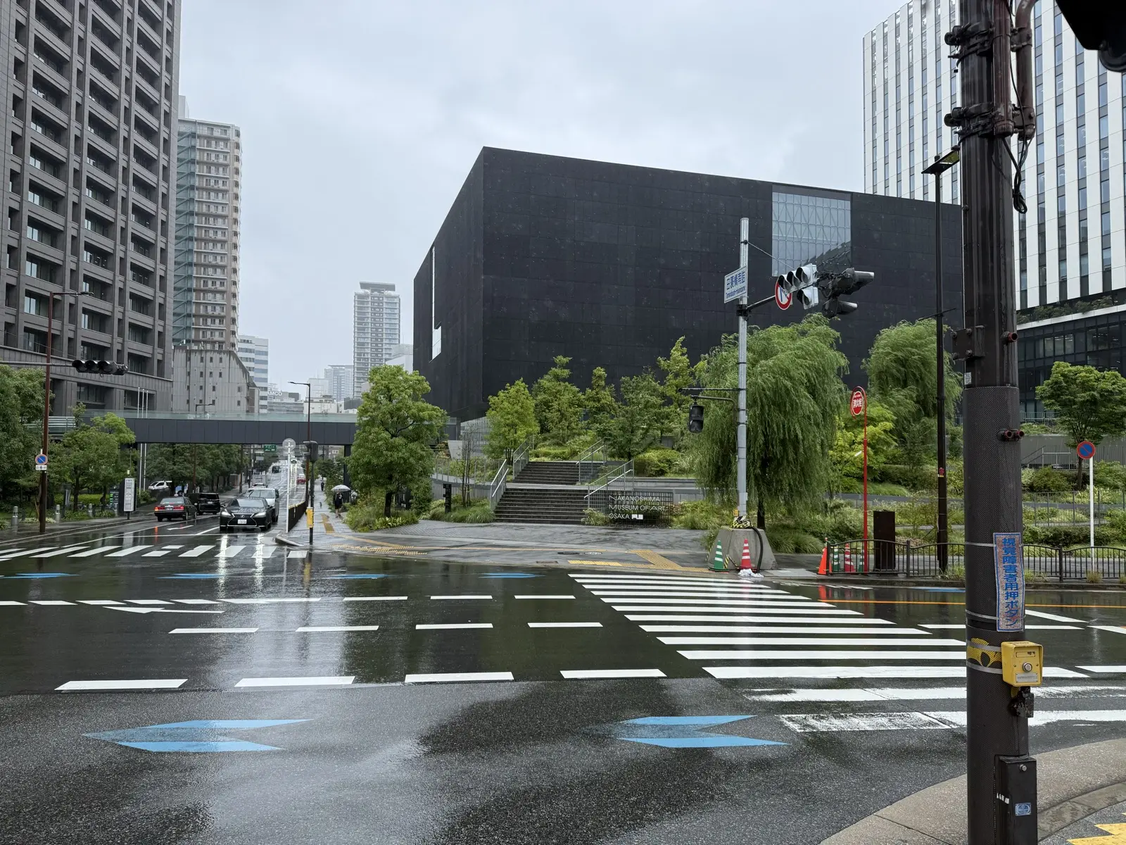 The black cube of the Nakanoshima Museum of Art